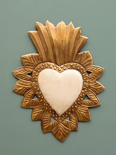 Golden Sacred Heart – Symbol of Light and Spirituality✨💛