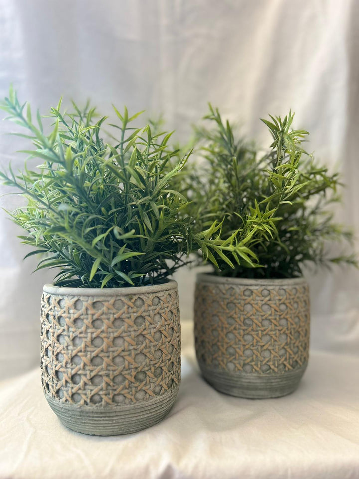 Handcrafted Vase with Natural Weave – Boho Chic Style for Your Home