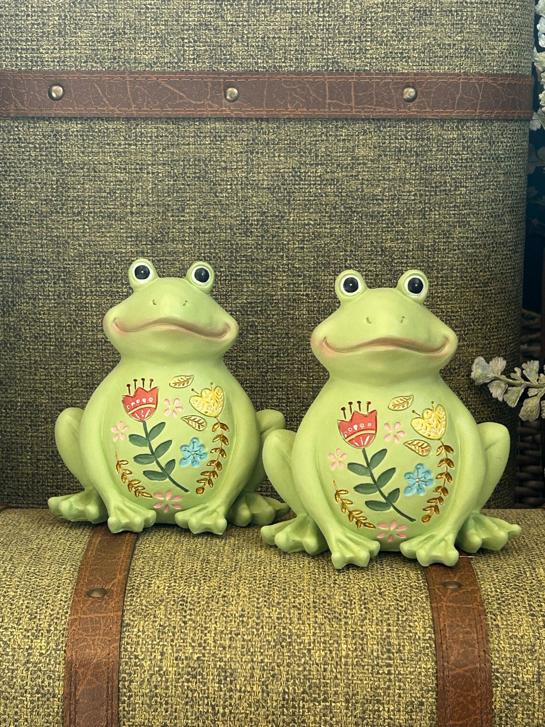 Statuetta Rana Decorativa – Simpatia e Natura per la Tua Casa! 🌿