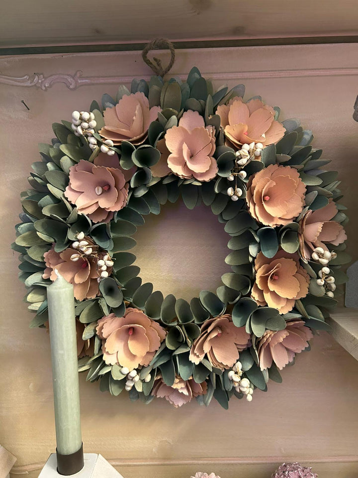 Ghirlanda Eterna Natura con Fiori in Legno – Un Capolavoro Artigianale per la Tua Casa 🌿