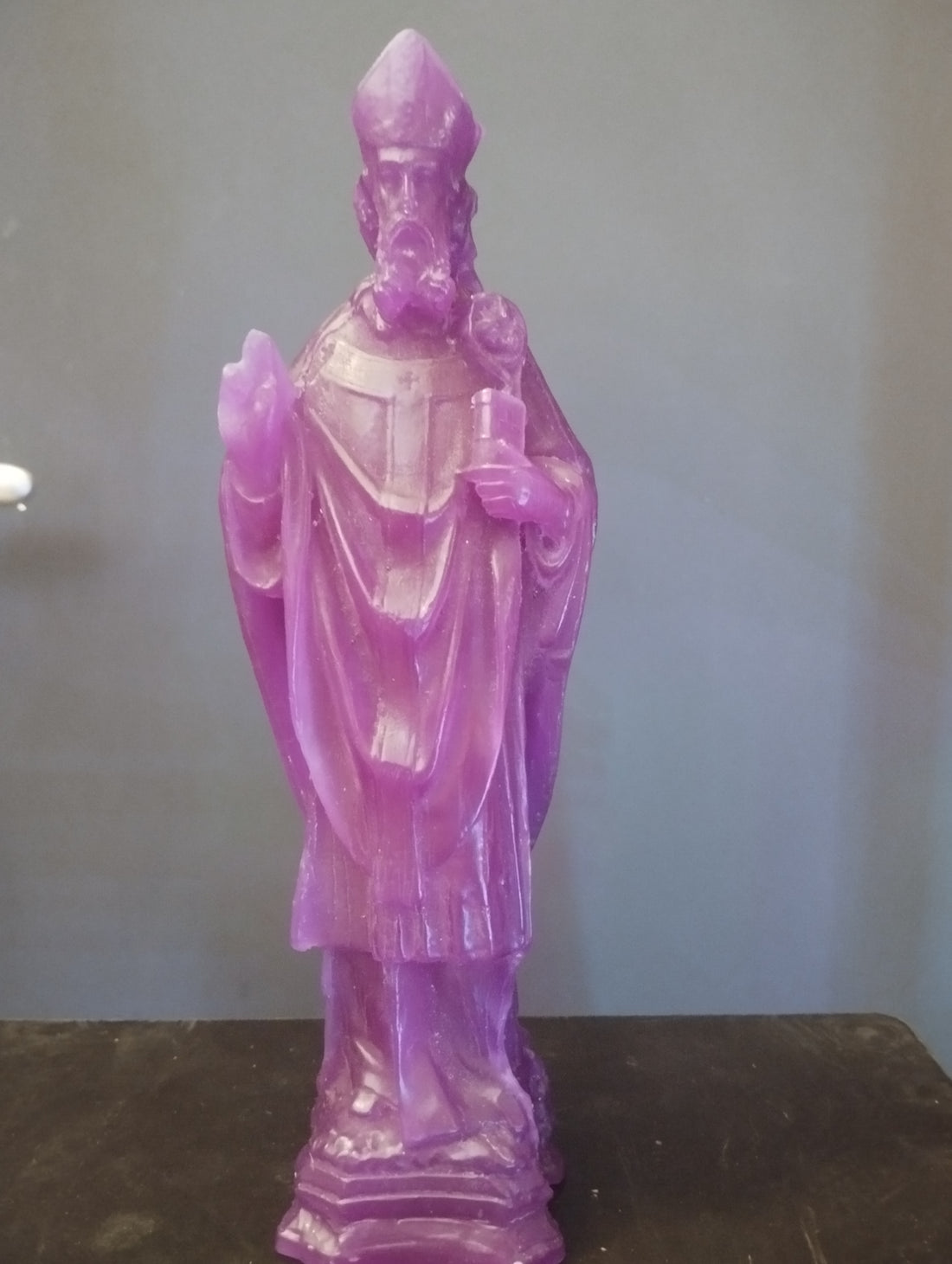 Statuetta di San Nicola – Simbolo di Protezione e Tradizione ✨