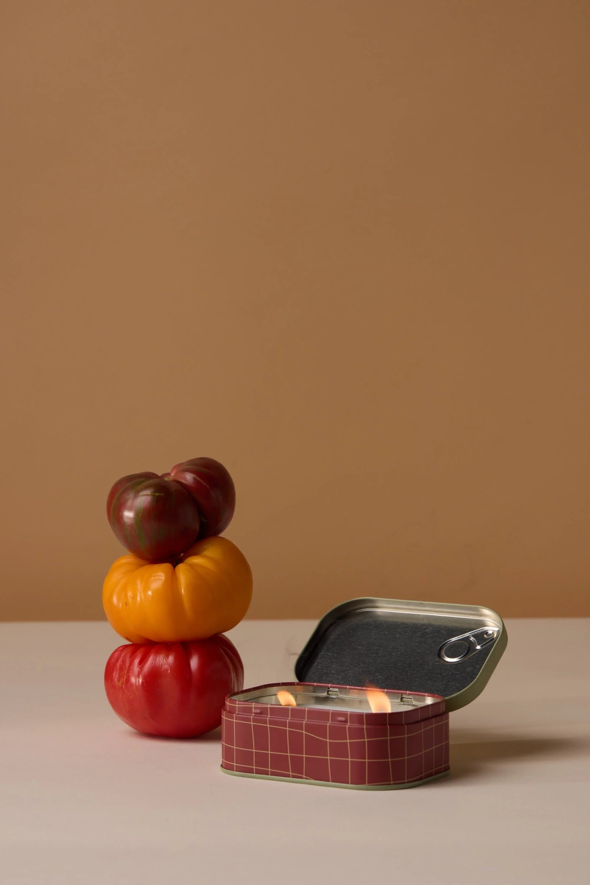 Paddywax – Candela “Heirloom Tomato” in Scatoletta Vintage
