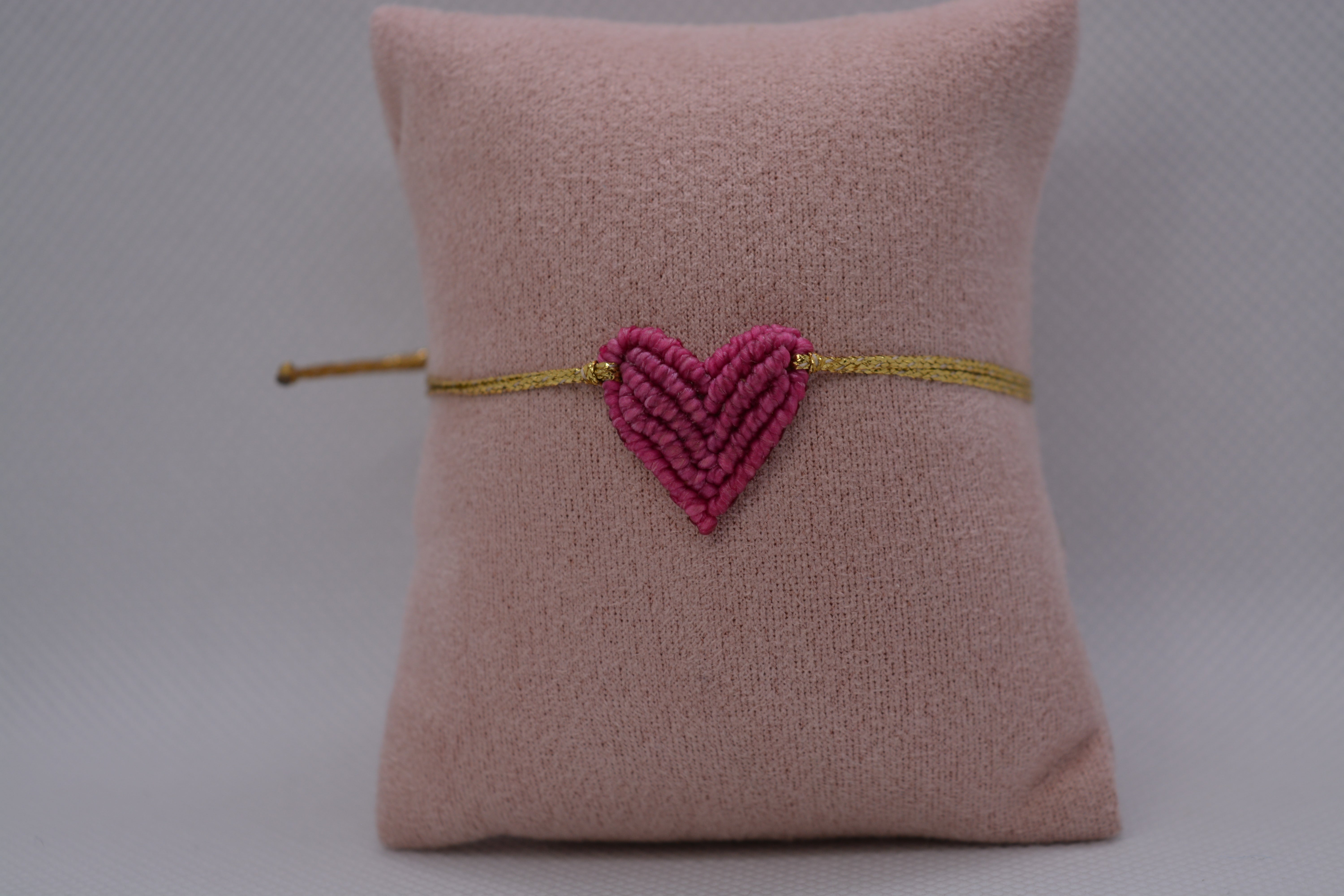 Bracciale Cuore Macramè