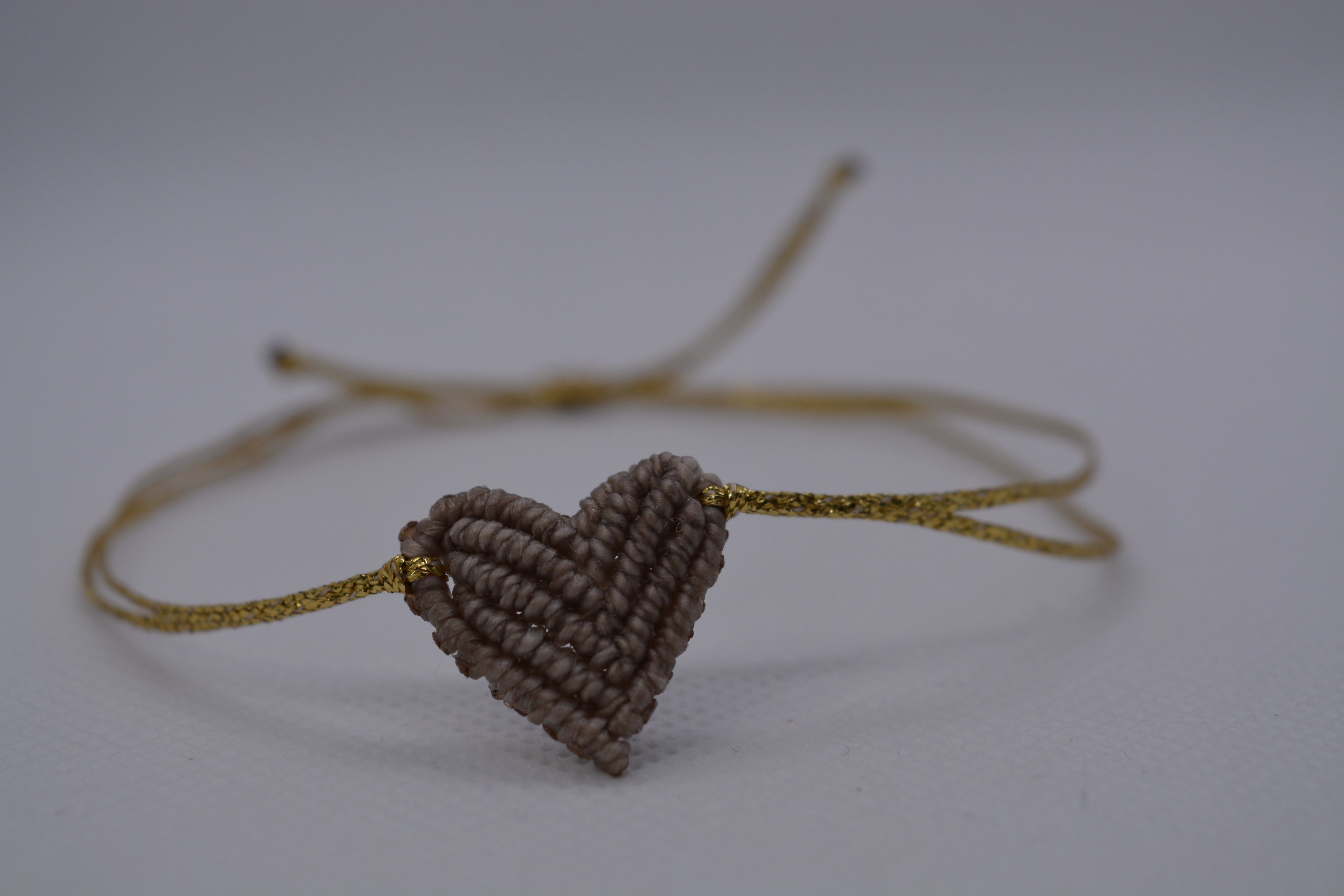 Bracciale Cuore Macramè