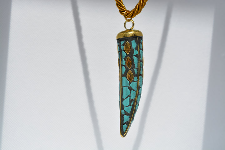 Collana con corno indiano