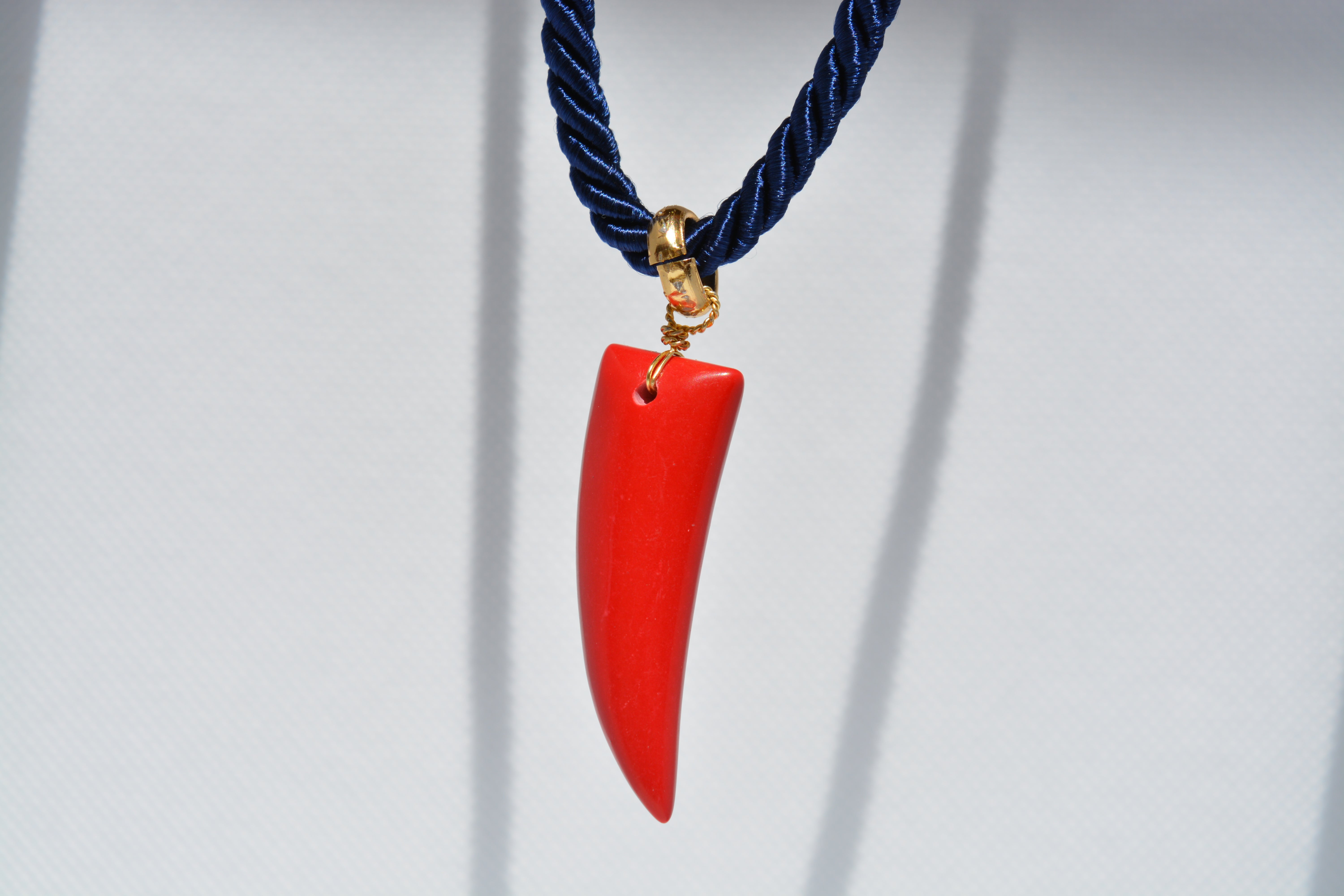 Collana con corno indiano