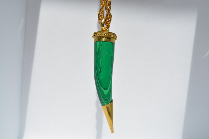 Collana con corno indiano