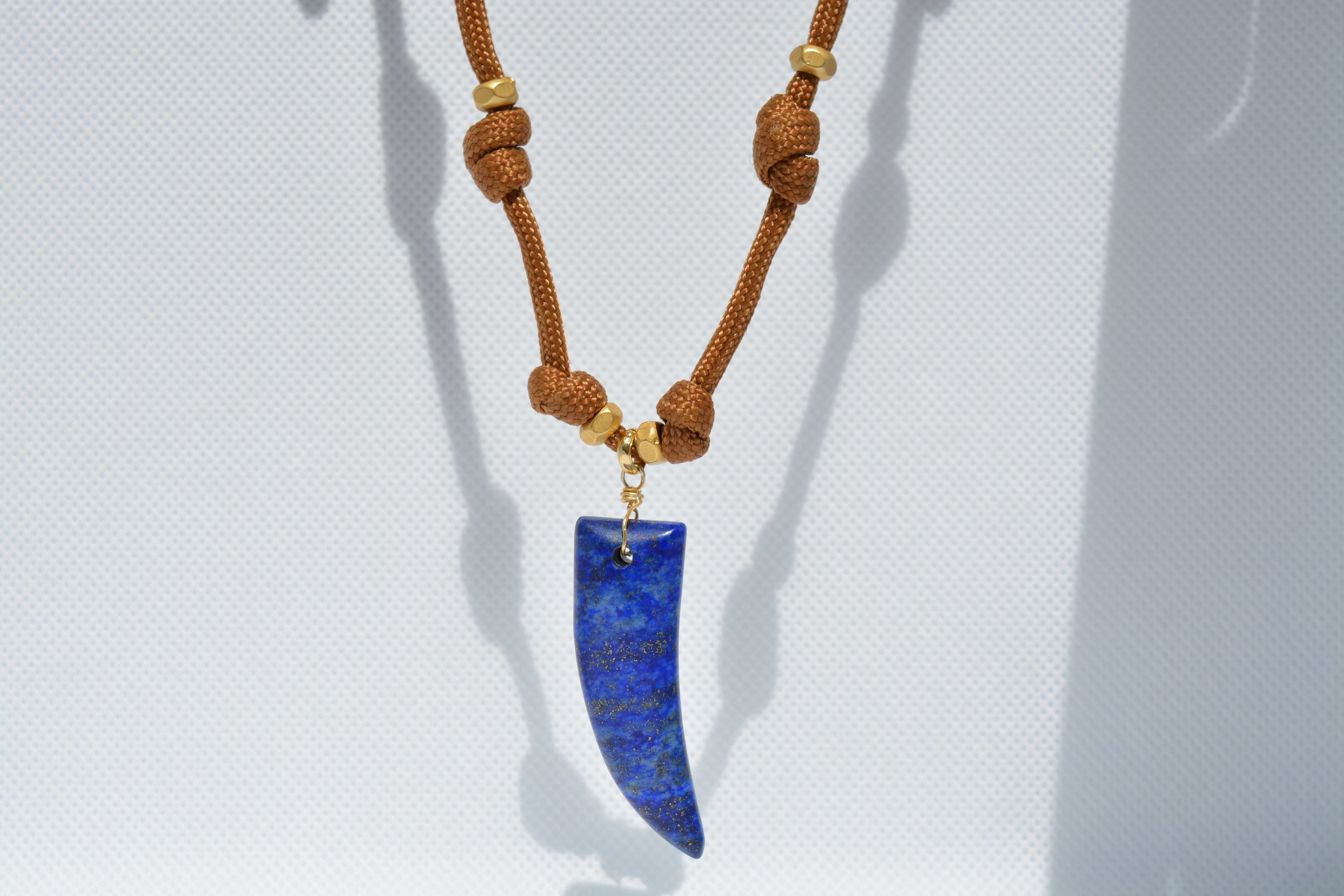 Collana con corno indiano