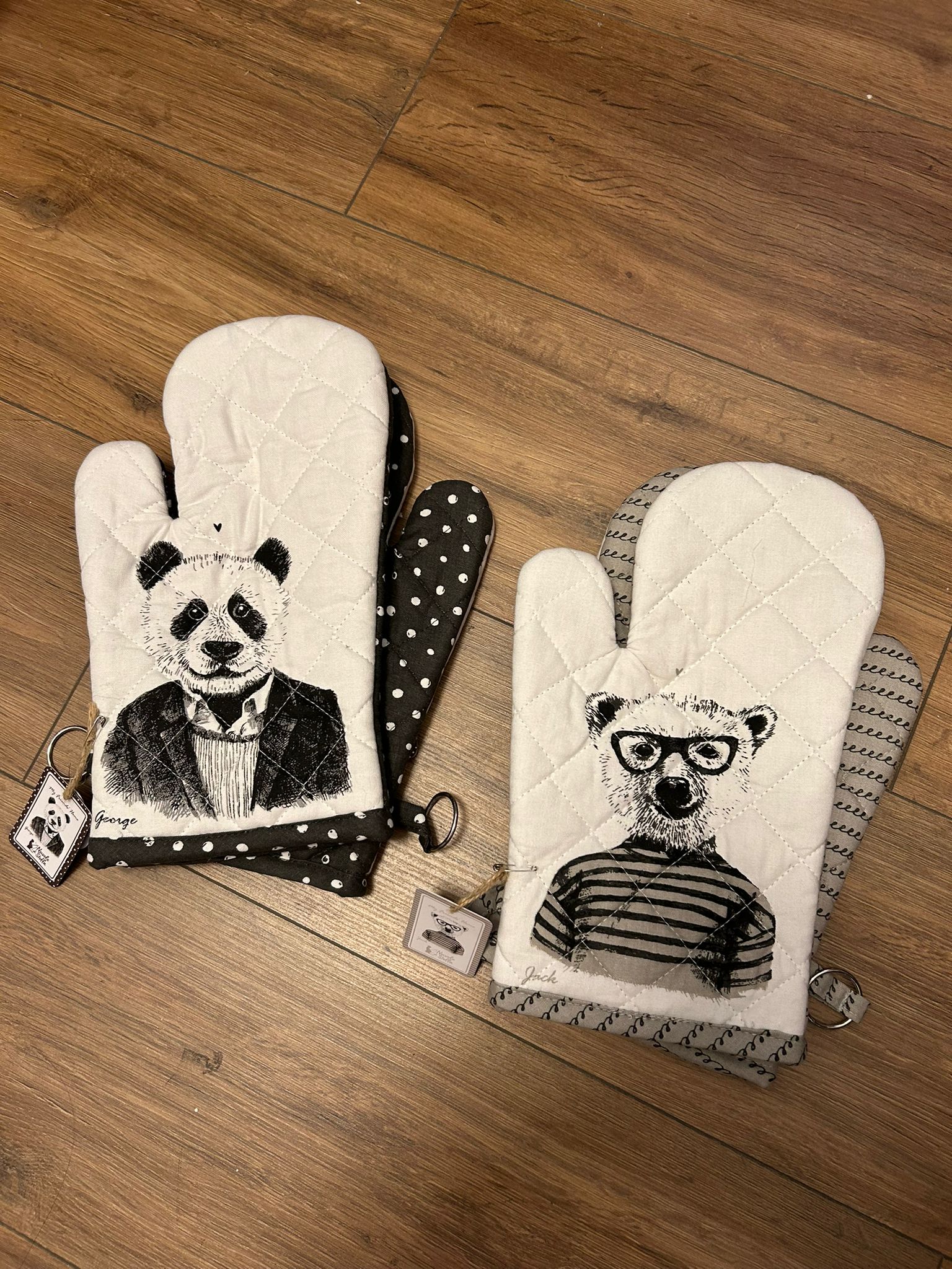 GUANTO DA FORNO MY FRIENDS HOME – GEORGE 🐼 O JACK 🐻 Protezione ai Fornelli! 👩‍🍳
