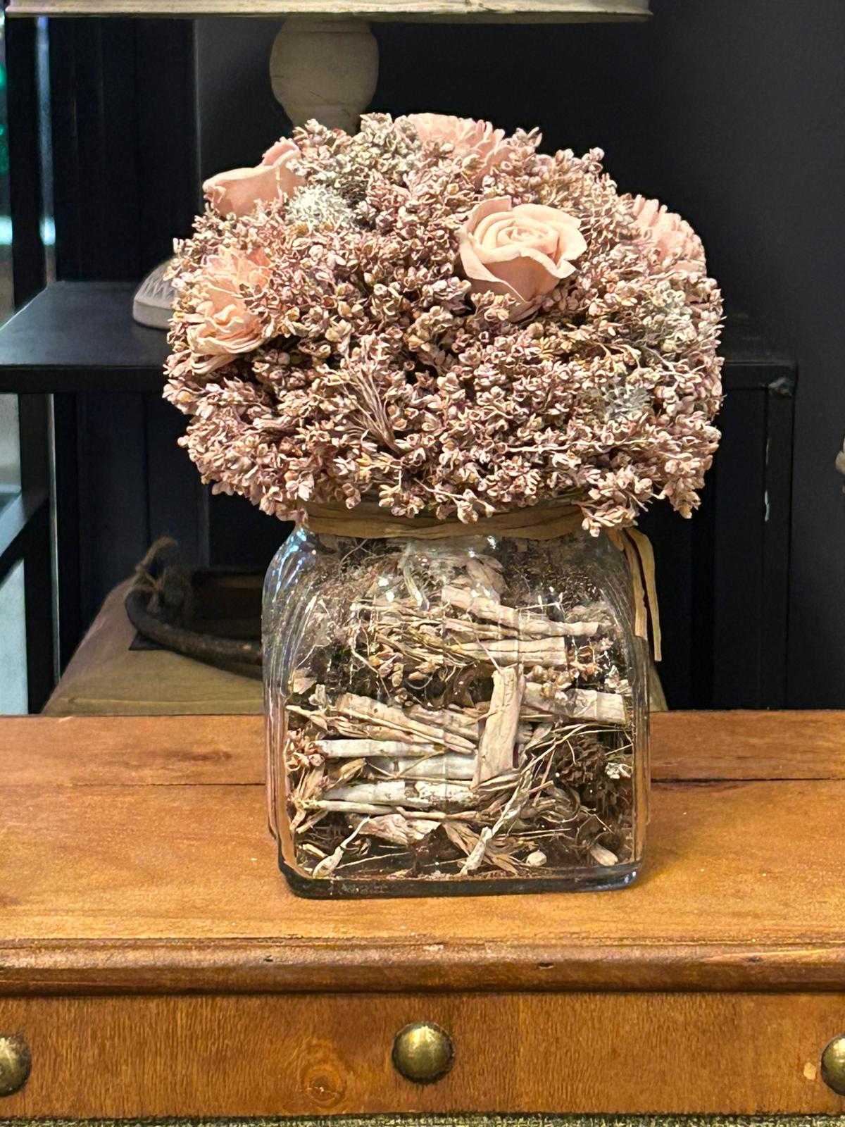 Vaso con Bouquet Rosa Antico – Eleganza Romantica per la Tua Casa 🌸