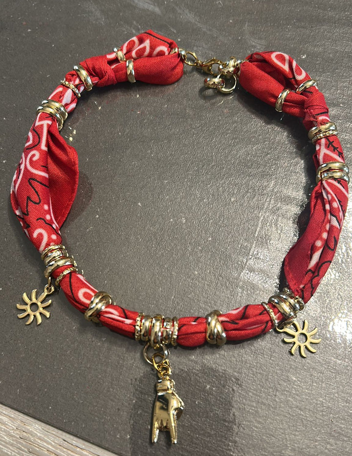 "ScacciaGuai" – Collana Bandana Artigianale