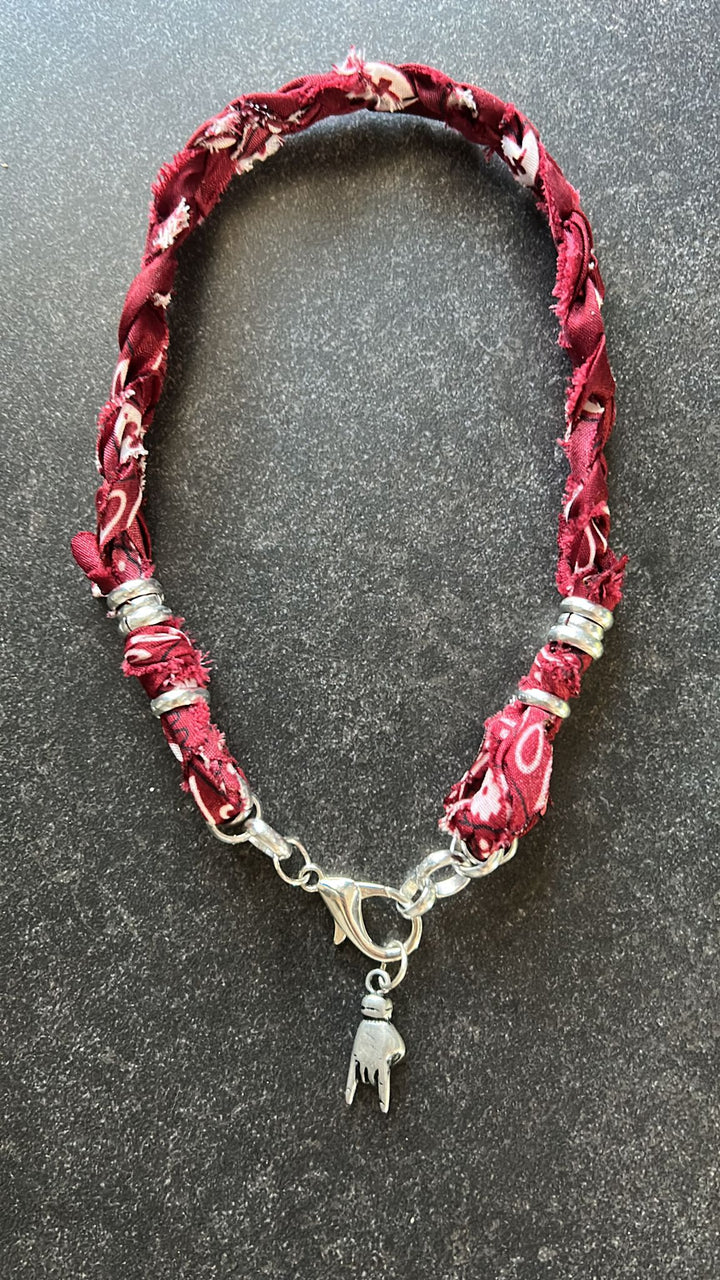 "Cruda" – Collana Bandana Artigianale