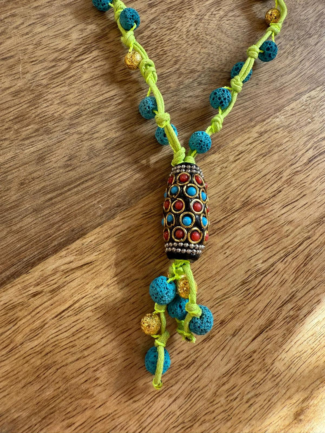 Collana Elephant in Pietra Lavica