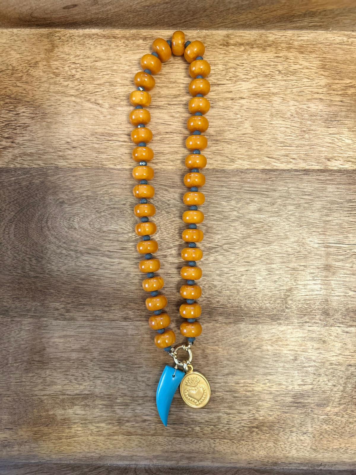 Collana Corazón in Resina