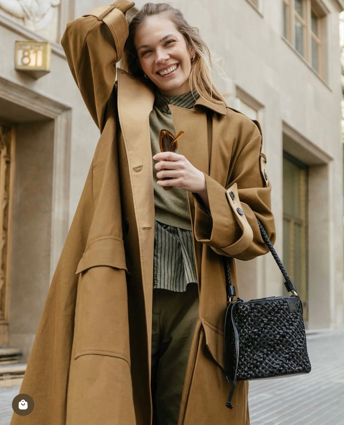 Borsa a Tracolla BIBA in Pelle Intrecciata Nera – Design Compatto e Raffinato