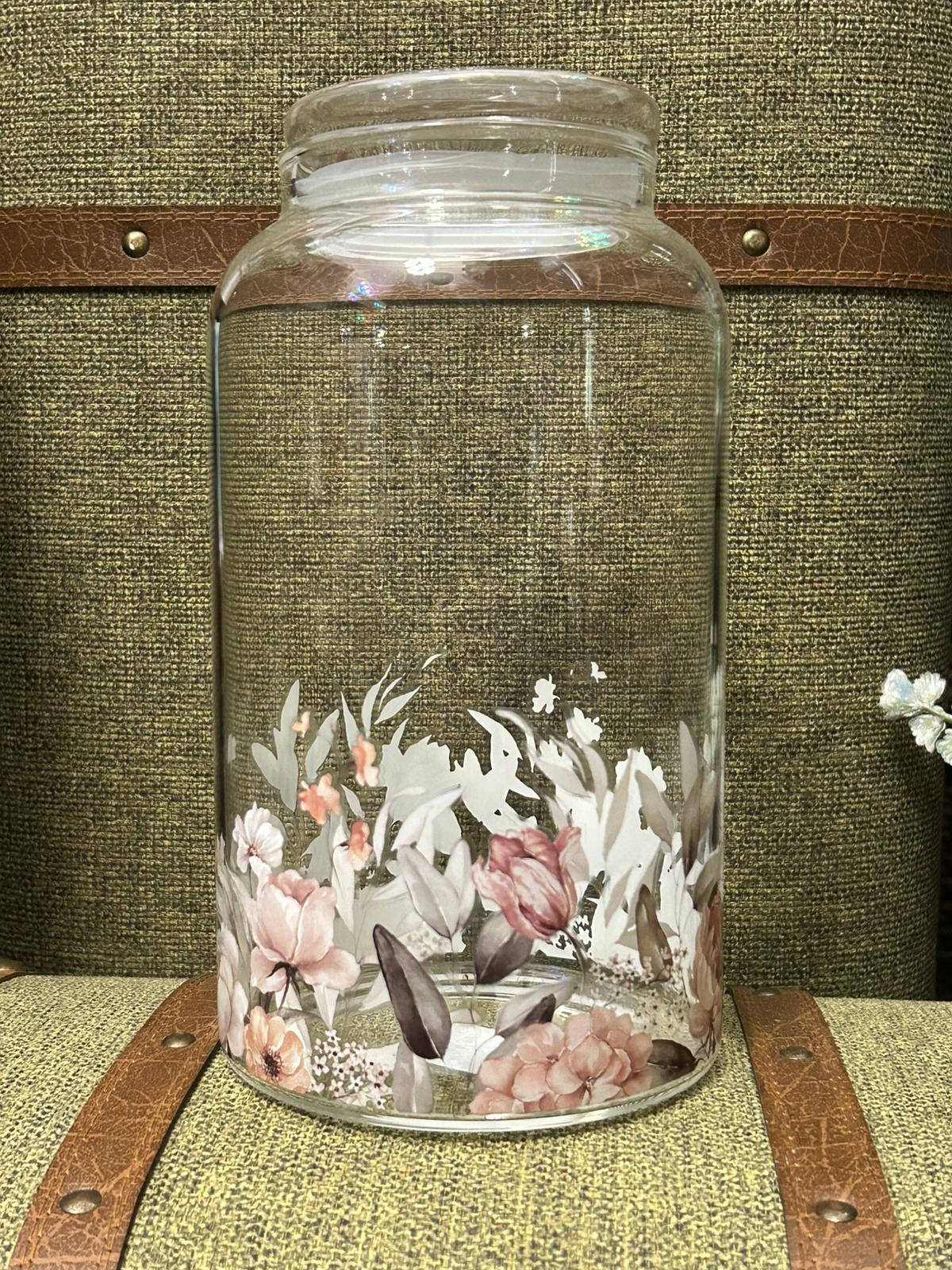 🌸 Glass Jar with Floral Decoration – Elegance and Functionality 🌸