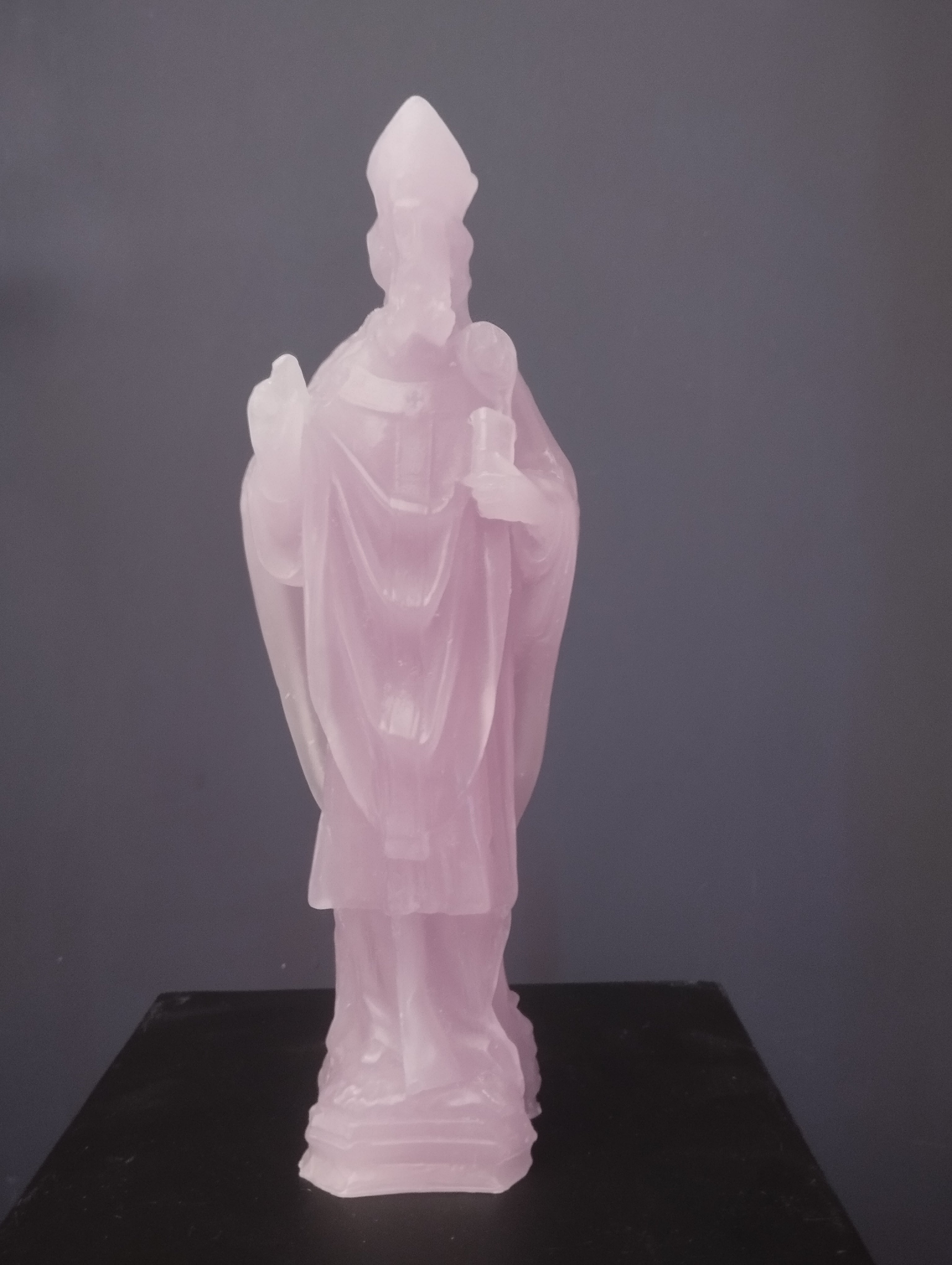 Statuetta di San Nicola – Simbolo di Protezione e Tradizione ✨