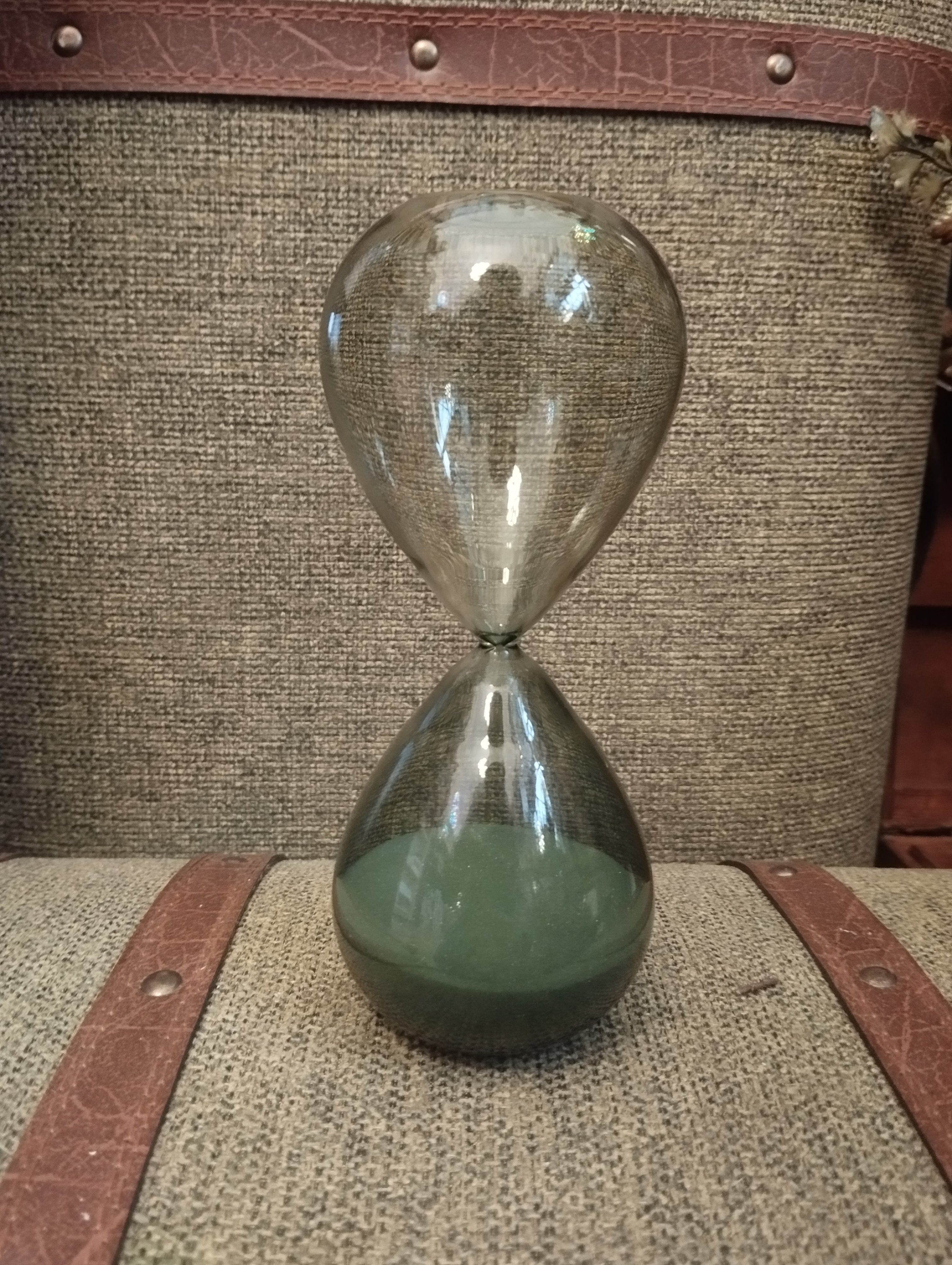 Clessidra "Tempo Elegante" – Design in Vetro Soffiato